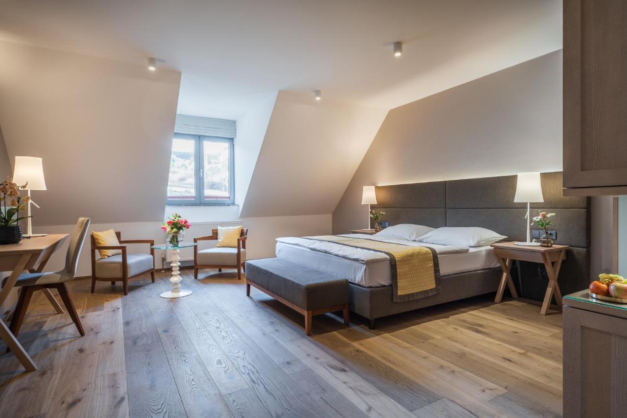 Hotel Turmhof Гумполдскирхен Екстериор снимка