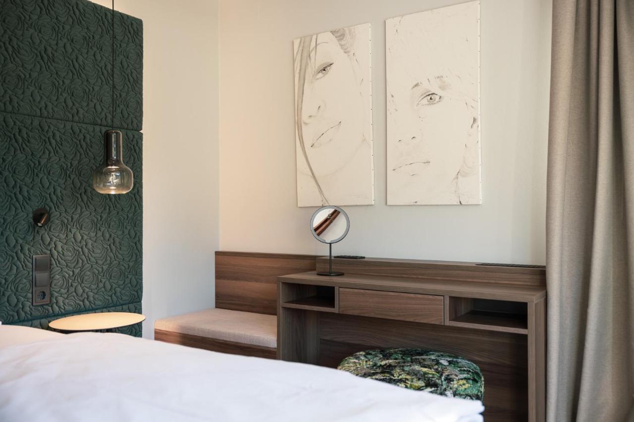 Hotel Turmhof Гумполдскирхен Екстериор снимка